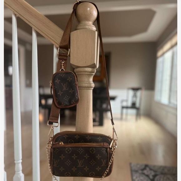 Louis Vuitton Handbags - Louis Vuitton Monogram Brown Crossbody Set